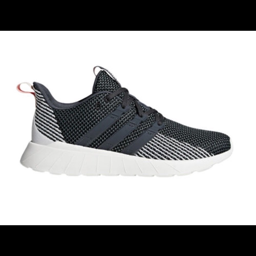 Adidas Questar Flow